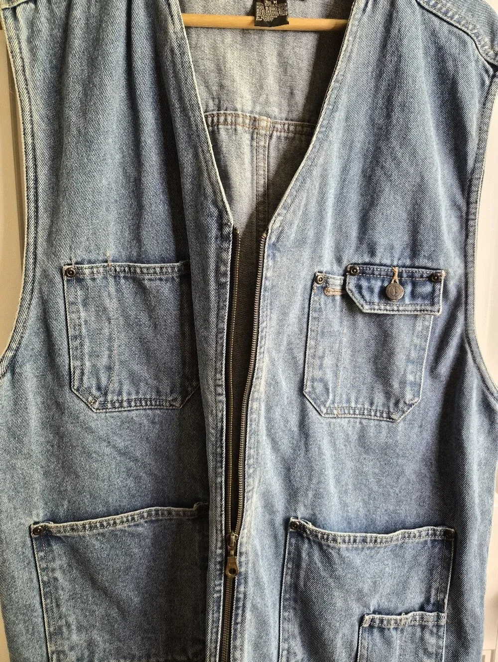 Vintage CZ Basics Mens Vest Blue Denim 90s Front Pocket Biker Grunge 2 Pac Boho